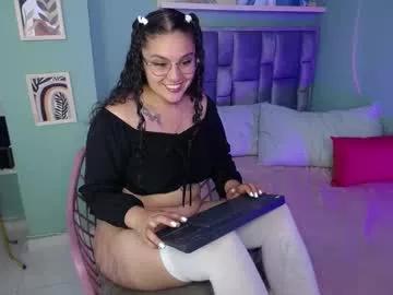 _leah_xo from Chaturbate is Freechat