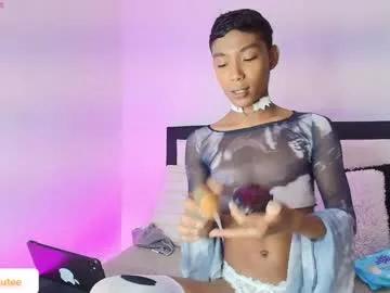 alejo_cute from Chaturbate is Freechat