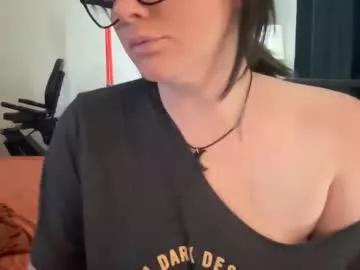 azsmokeshow from Chaturbate is Freechat