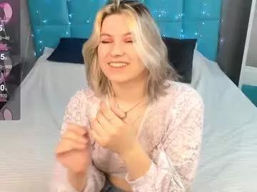 chloebloss0m from Chaturbate is Freechat