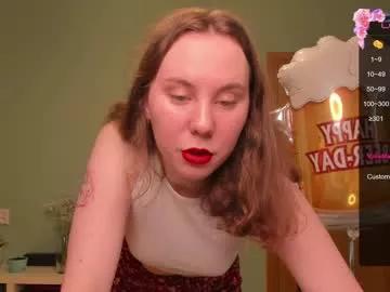 curly_ginny from Chaturbate