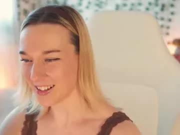 emily_fox_official from Chaturbate is Freechat