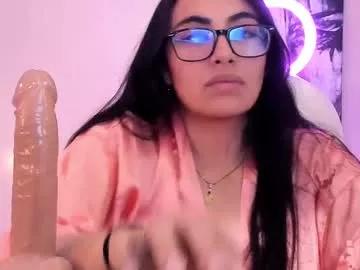 emily_jhonees from Chaturbate is Freechat