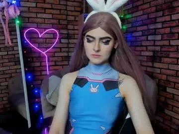 emily_moooree from Chaturbate is Freechat