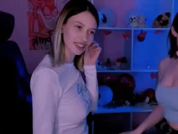 isa_luxury from Chaturbate is Freechat