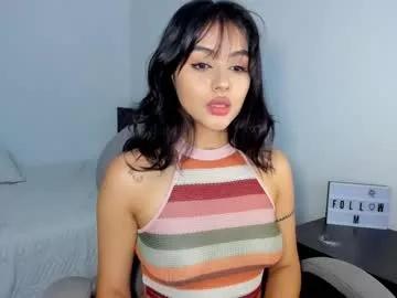 julia_strauns from Chaturbate is Freechat