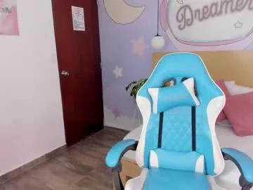 luna_esmeray from Chaturbate is Freechat