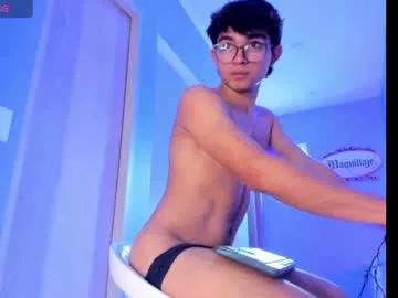 simonlambert_ from Chaturbate