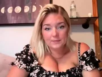 singlesexymom from Chaturbate is Freechat