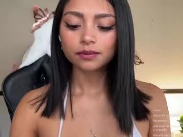 sweet_littleee model from Chaturbate