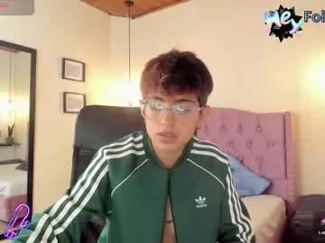 valery_vacarelli from Chaturbate is Freechat