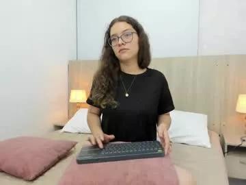 veronica_lark from Chaturbate is Freechat