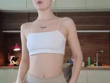 yoursdoll from Chaturbate is Freechat