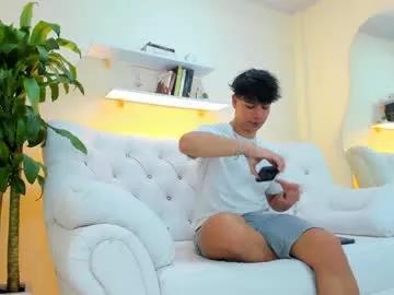 zeus_18_ from Chaturbate is Freechat