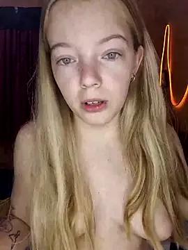 -veranito- from StripChat is Freechat