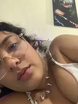 19XimenaCurly from StripChat is Freechat