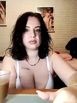 AdelinaJude from StripChat is Freechat