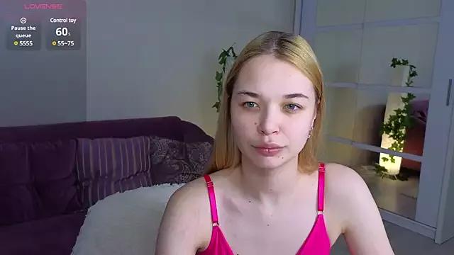 AlettaTorres from StripChat is Freechat