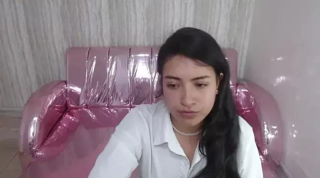 alexa_romero_t from StripChat is Freechat