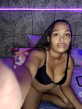 alexis_skyy from StripChat is Freechat