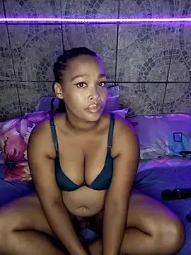 alexis_skyy from StripChat is Freechat