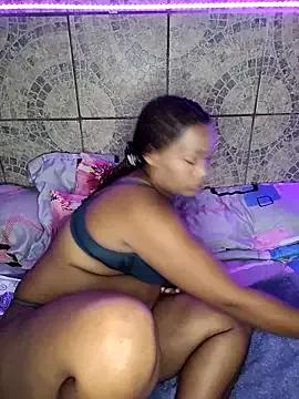 alexis_skyy from StripChat is Freechat