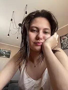 AliceWalcker from StripChat is Freechat