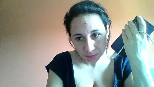 AliciaFerreira from StripChat is Freechat