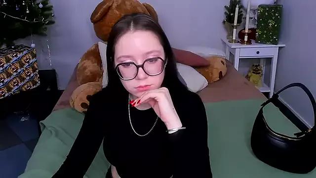 Alikka_Shykitty from StripChat is Freechat