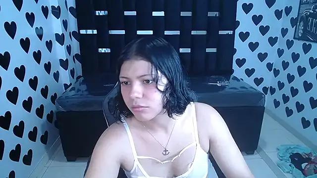 Alissa_Rouse_a from StripChat is Freechat