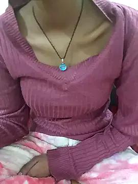 Aradhna_cute from StripChat is Freechat