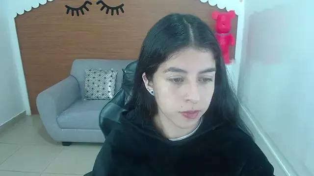 Bela_t_ from StripChat is Freechat