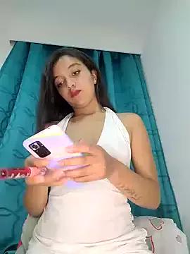 Briannasweeth17 from StripChat is Freechat