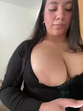 BustiBunny69 from StripChat is Freechat