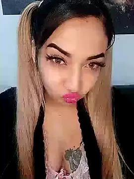 Cami_Sweet99 from StripChat is Freechat