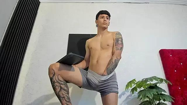 Cristopher23_ from StripChat is Freechat