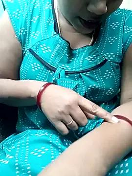 Cute-Nandini from StripChat is Freechat