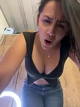 Cyntia_luna from StripChat is Freechat