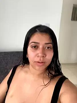 emilyjohanson from StripChat is Freechat