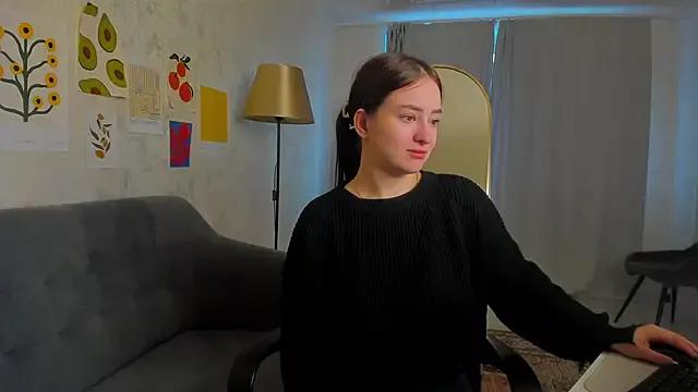 emilymuw from StripChat is Freechat