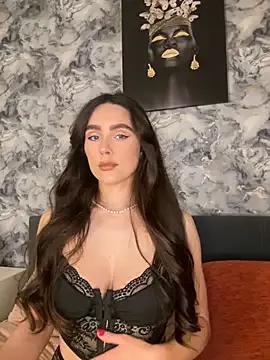 EmmaRosalie from StripChat is Freechat