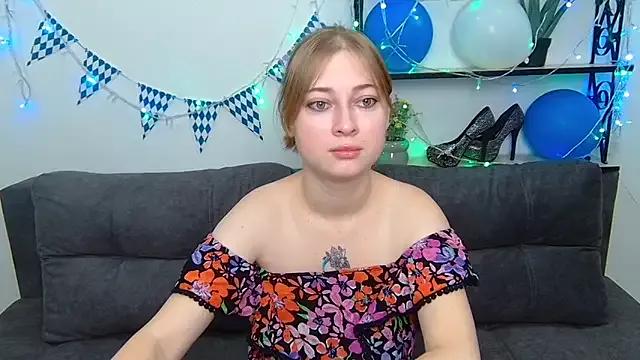 ErikaFanks from StripChat is Freechat