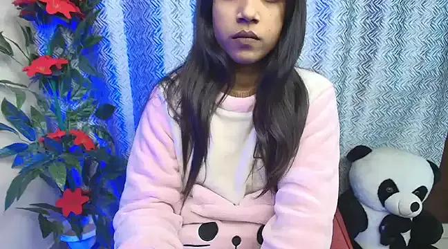 Hania_baby from StripChat is Freechat