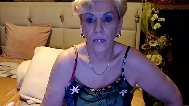 HappyWomanOn from StripChat is Freechat