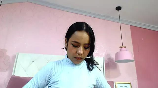 IsabellaaMorellii from StripChat is Freechat