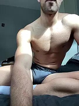 ItsYourHotPapi from StripChat is Freechat