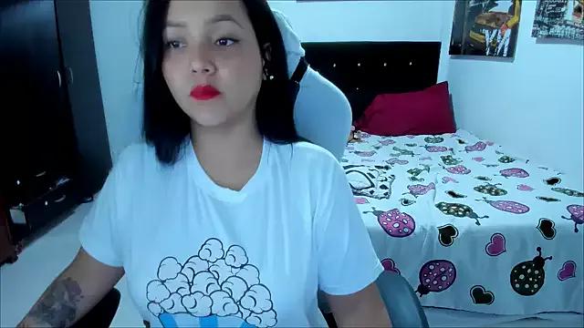 karly_shiine_ from StripChat is Freechat