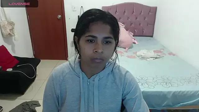 kiara_williamsbk from StripChat is Freechat