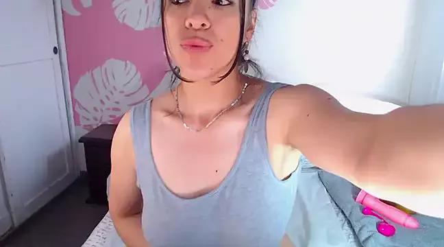 LATINGODDESS_X from StripChat is Freechat