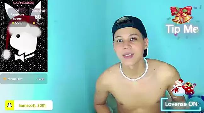 Liamscott_ from StripChat is Freechat